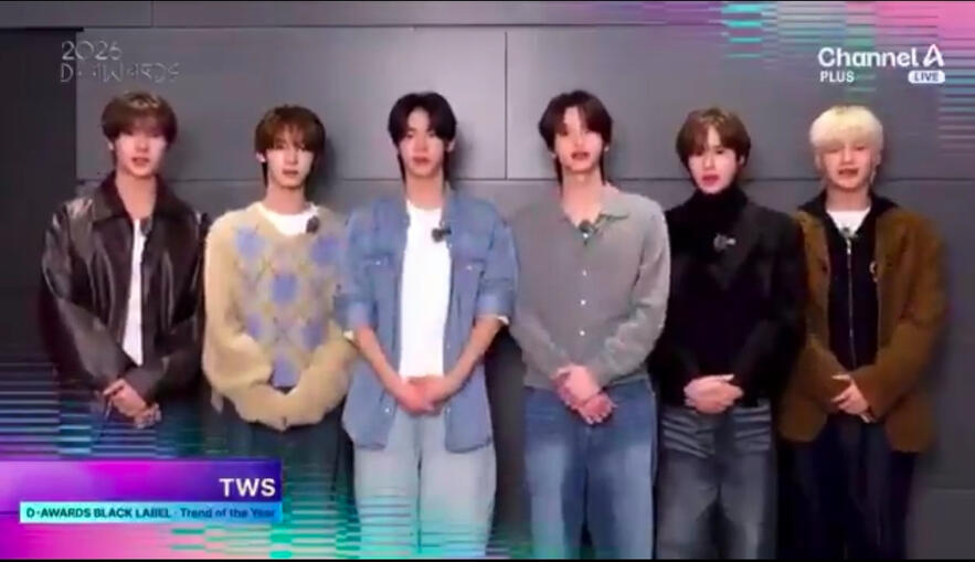 BLACK LABEL TREND OF THE YEAR (DAESANG)